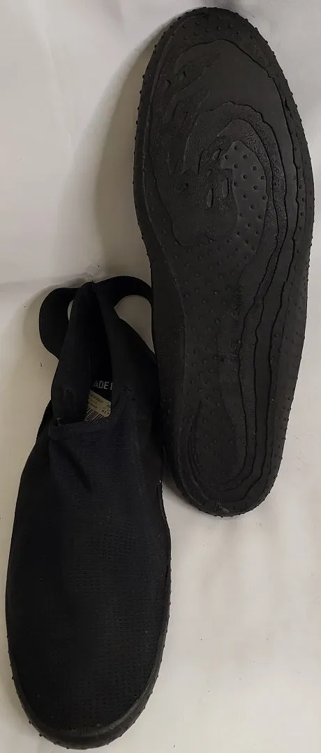 Garrett -- Unisex Aqua Sock -- Black