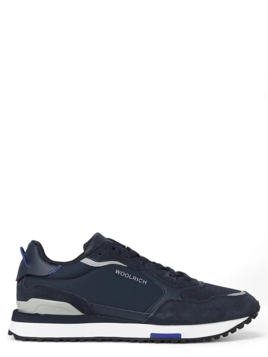Sneakers retro in pelle con dettagli in nylon