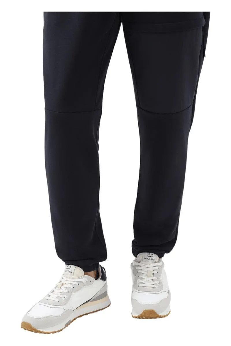 Sneakers retro in pelle con dettagli in nylon
