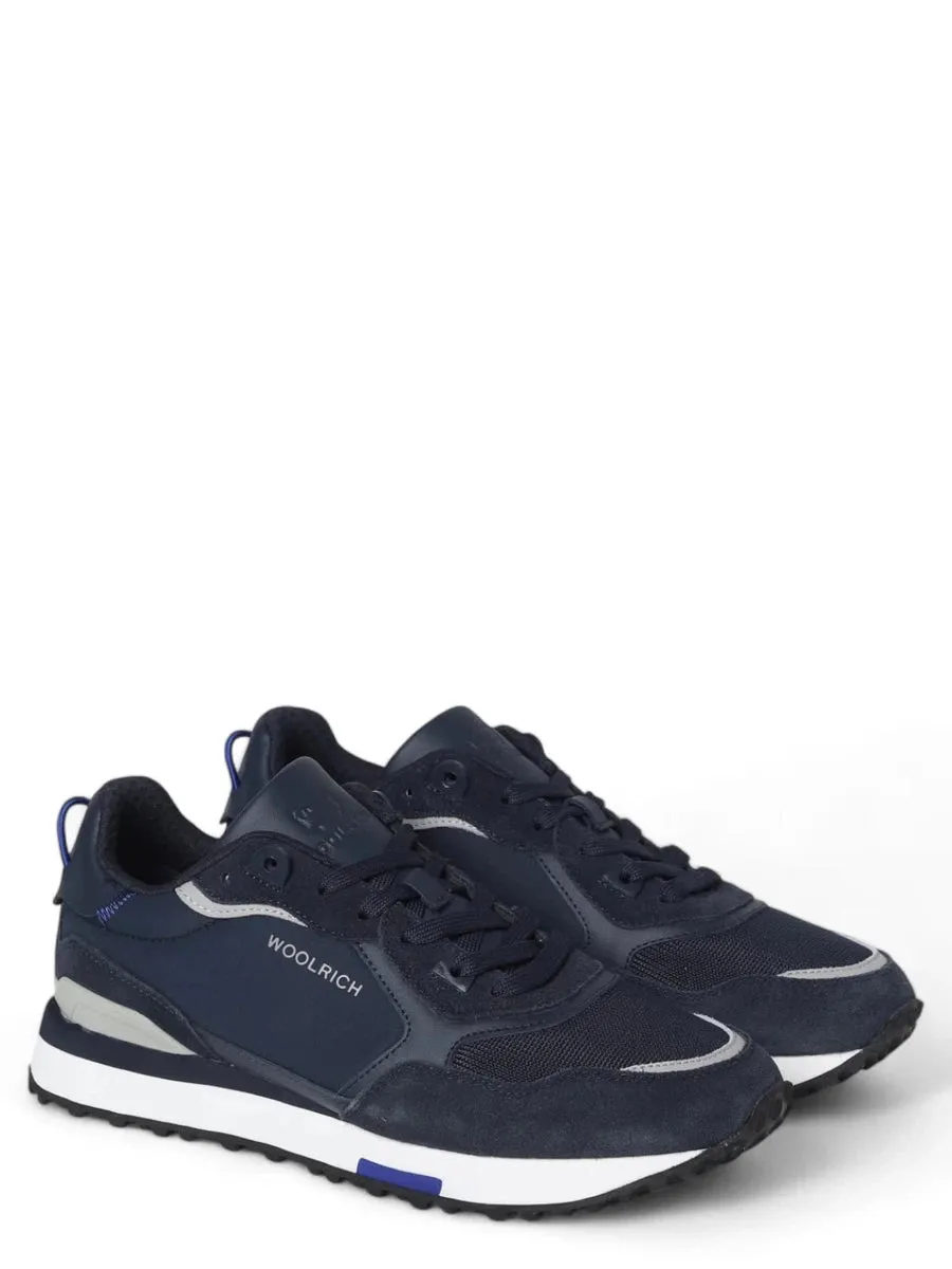 Sneakers retro in pelle con dettagli in nylon